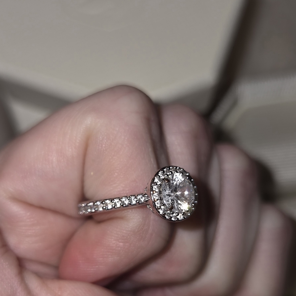 Swarovski Constella Cocktail Ring White Rhodium Plated Size 52 5642624 - Picture 16 of 16